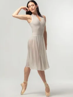 Dame Dansebutikken Ballet Underdele Damer|Skørter Til Skøjteløb-Beigefarvet langt pull on mesh skørt fra Mara Dancewear