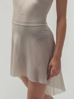 Dame Dansebutikken Skørter Til Skøjteløb|Ballet Underdele Damer-Beigefarvet pull on mesh skørt fra Mara Dancewear