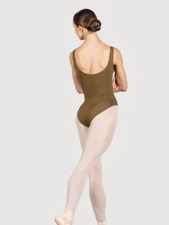 Dame Dansebutikken Dragter Damer|Balletdragter Damer-Bloch mandelfarvet klassisk dragt m. skønne detaljer