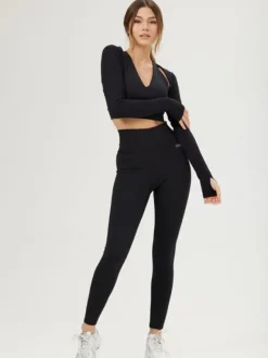 Dame Dansebutikken Pilates Overdele|Overdele Damer-Drop of Mindfulness bolero i sort