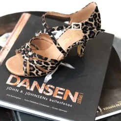 Dame Dansebutikken Salsasko Damer|Latinsko Damer-Flot salsa/latinsko leopard Mia International