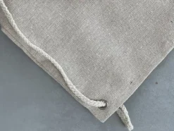 Dansebutikken Andet Til Gymnastik-Hør rygsæk/mulepose med guld GYM skrift