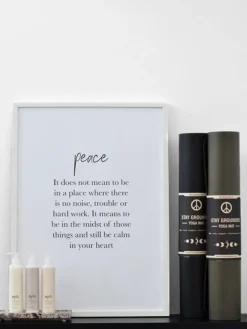 Dansebutikken Andet Til Yoga-Plakat med citat - Peace