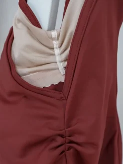 Dame Dansebutikken Dragter Damer|Balletdragter Damer-Seré bordeaux dragt m. rynkedetaljer og tynde stropper