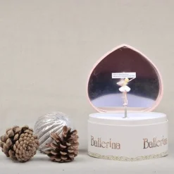 Børn Dansebutikken Balletting Børn-Smykkeskrin i hjerteform med Ballerina og musik