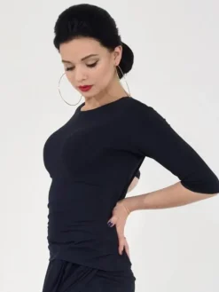 Dame Dansebutikken Danseoverdele Damer-Sort bluse med bådhals og 3/4 lange ærmer