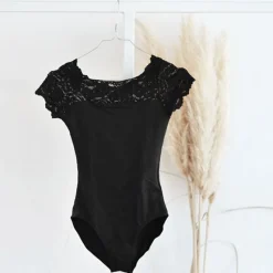 Dame Dansebutikken Balletdragter Damer|Dansebody Damer-Sort dragt med blonde foroven So Danca