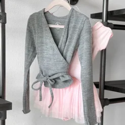 Børn Dansebutikken Overdele Piger|Ballet Toppe Børn-Wearmoi grå slå om overdel børn ballet/gymnastik